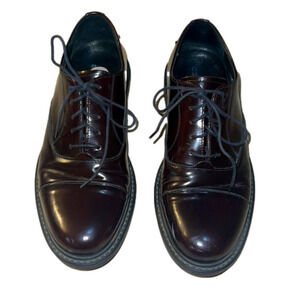 Size 8.5 brown leather bostonian dress shoe